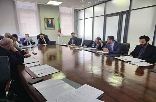 جلسة عمل بين كل من وزير التعليم العالي والبحث العلمي ووزير اقتصاد المعرفة والمؤسسات الناشئة والمؤسسات المصغرة