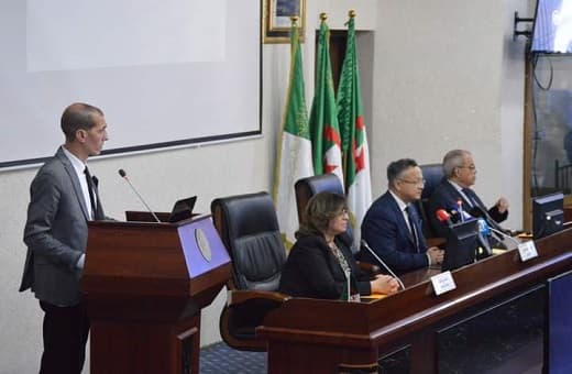 الإمضاء على إتفاقية تعاون بين وزارة التعليم العالي والبحث العلمي ووزارة البيئة والطاقات المتجددة 1
