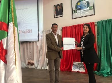 مركز جامعة التكوين المتواصل ببومرداس يحتفل بذكرى عيد الطالب 2