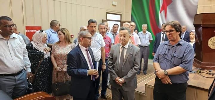 زيارة وزير التعليم العالي والبحث العلمي لجامعة التكوين المتواصل