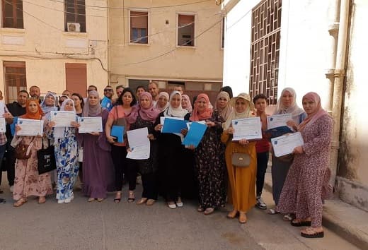 تسليم شهادات التخرج لأول دفعة ماستر لجامعة التكوين المتواصل 11
