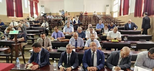 مشاركة مدير جامعة التكوين المتواصل البروفيسور يحي جعفري في الندوة الجهوية للوسط