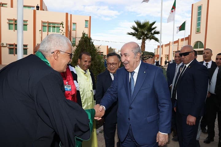 رئيس الجمهورية السيد عبد المجيد تبون يدشن كلية للطب بجامعة الجلفة 3