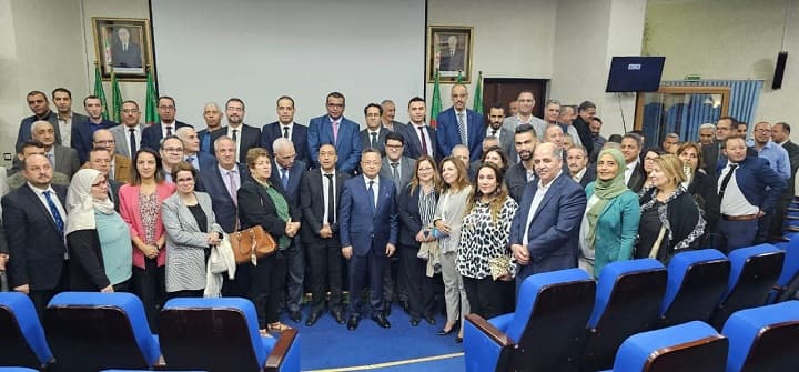 توقيع قرار الحركية الأكاديمية للطلبة بين المؤسسات الجامعية