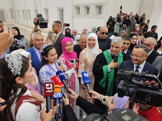 لقاء وزير التعليم العالي والبحث العلمي بالطلبة الدوليين الأوزبكستانيين