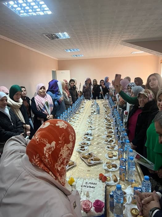 احتفالية خاصة باليوم العالمي للمرأة بجامعة التكوين المتواصل