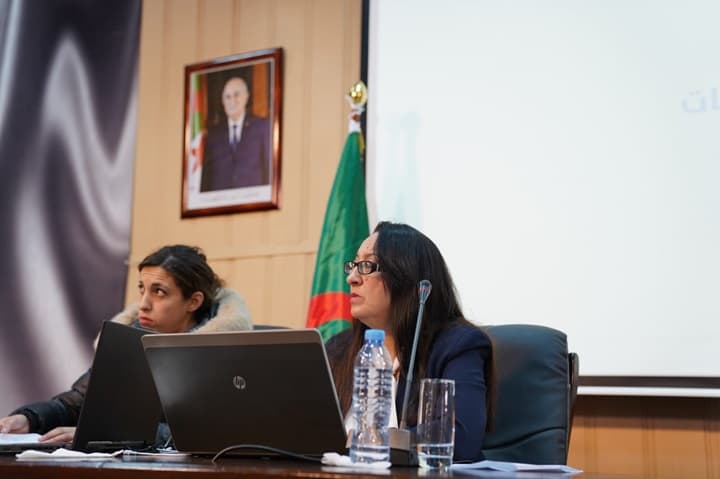اليقظة الاستراتيجية وتأمين الأرضيات التعليمية الرقمية في ندوة متخصصة بجامعة التكوين المتواصل 6