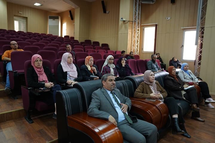 الرقمنة البيداغوجية والتكوينية محل عرض تقني متخصص