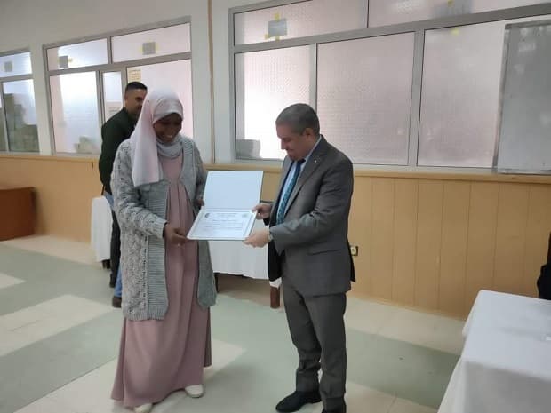 لقاء مدير الجامعة البروفيسور يحي جعفري بطلبة مركز أدرار