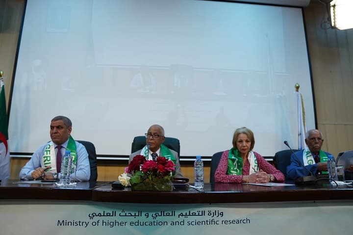 إحتفال جامعة التكوين المتواصل بالذكرى المزدوجة لعيدي الإستقلال و الشباب