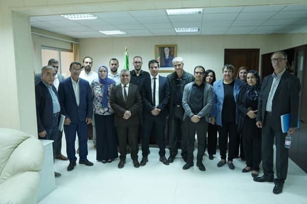 توقيع اتفاقية بين جامعة التكوين المتواصل _ ديدوش مراد _ و الوكالةالوطنية لدعم وتنمية المقاولاتية بالجزائر غرب