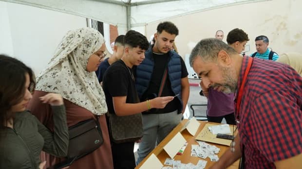 طلبة جامعة التكوين المتواصل ديدوش مراد يستحسنون نمط الدراسة المعتمد خلال تظاهرة الاسبوع الاعلامي