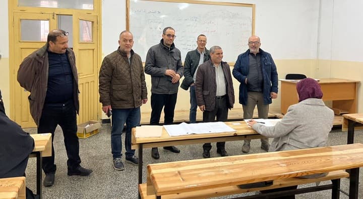 زيارة مدير الجامعة أ.د يحي جعفري إلى مركز بوزريعة