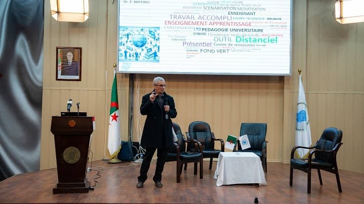 انطلاق الدورة التكوينية حضوريا للاساتذة الجامعيين من مختلف المؤسسات الجامعية في دفعتها الثانية