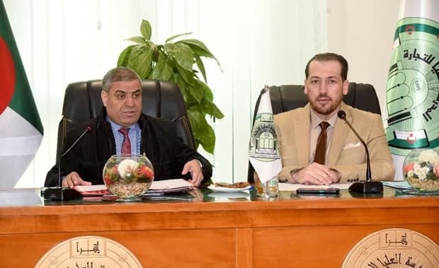 مدير الجامعة يترأس إجتماع مجلس الإدارة للمدرسة العليا للتجارة بالقليعة