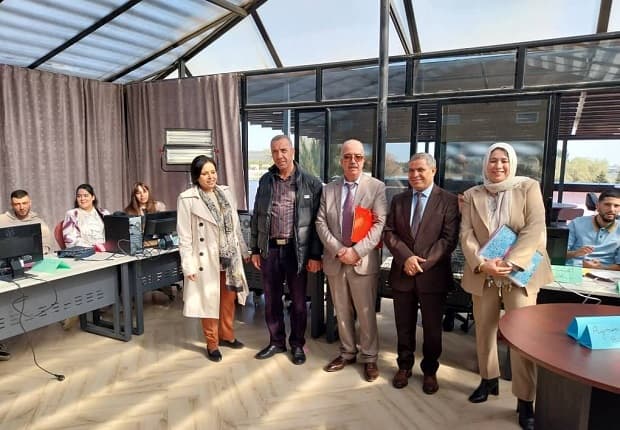 مدير الجامعة في زيارة إلى مركز دعم المقاولاتية 2
