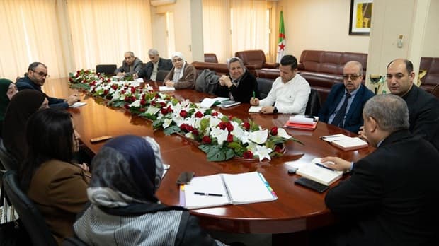 لقاء مع إطارات من المديرية العامة للوكالة الوطنية لدعم وتنمية المقاولاتية Nesda 1