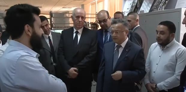 لافتات الطرق الذكية ... حلول مبتكرة لتحقيق السلامة المرورية من طرف طلبة بكلية التكنولوجيا جامعة أبو بكر بلقايد -تلمسان