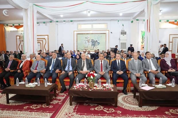 مشاركة مدير الجامعة في الحفل المقام بمناسبة يوم العلم بمؤسسة إعادة التربية بالقليعة