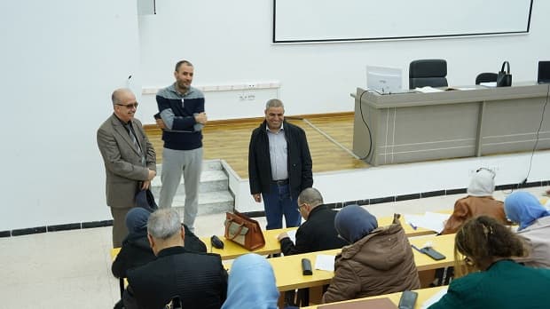 زيارة تفقد ومعاينة للمجموعة الخاصة بالاساتذة الجامعيين (تخصص انجليزية) 2
