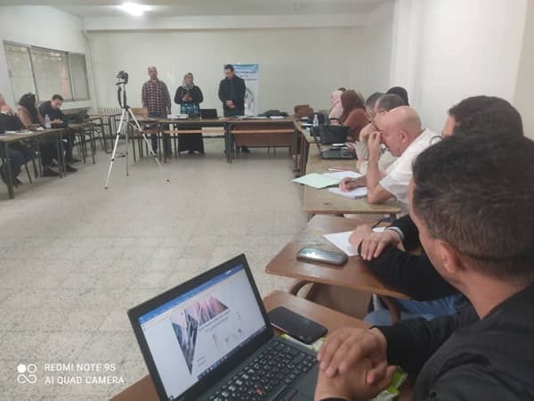 دورة تكوينية لحملة المشاريع بمركز التكوين المتواصل لولاية سطيف 1