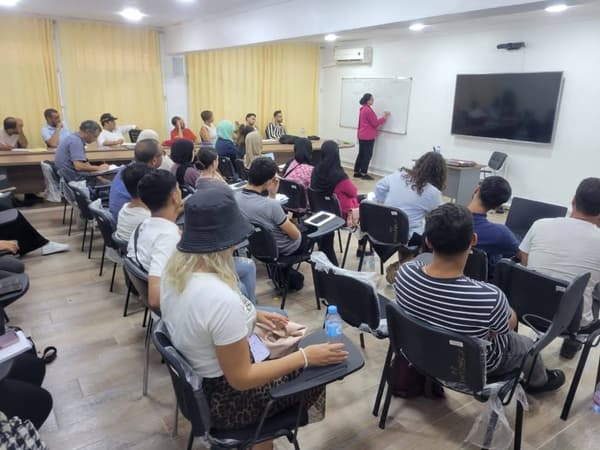 استمرار الدورة التكوينية لحاملي المشاريع في يومها التاسع