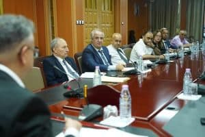 إجتماع تنسيقي برئاسة وزير التعليم العالي والبحث العلمي لتقييم التحضيرات للدخول الجامعي 2025-2026 2