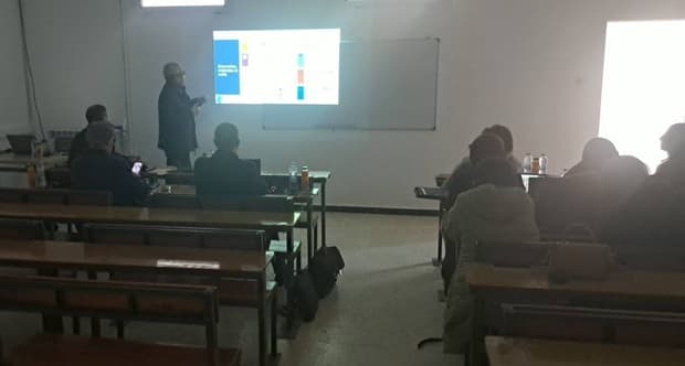 انطلاق الدورة التكوينية الموجهة لأساتذة مركز بوزريعة حول التعليم المتلفز عن بعد 1