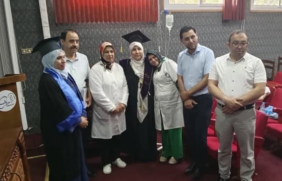 مناقشة مذكرة ماستر لطالبة داخل المستشفى الجامعي بتلمسان