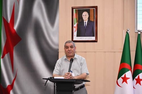 جامعة التكوين المتواصل تنظم يوماً تحسيسياً لموظفي رئاسة الجامعة حول تثبيت معيار ISO 9001 4