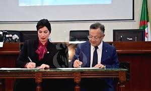 اتقاقية شراكة بين وزارة التعليم العالي والبحث العلمي و وزارة التقافة و الفنون بهدف حماية الافكار المبتكرة