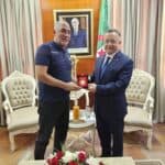 إستقبال وزير التعليم العالي والبحث العلمي للطالبات البطلات لكرة اليد 2