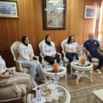 إستقبال وزير التعليم العالي والبحث العلمي للطالبات البطلات لكرة اليد 3