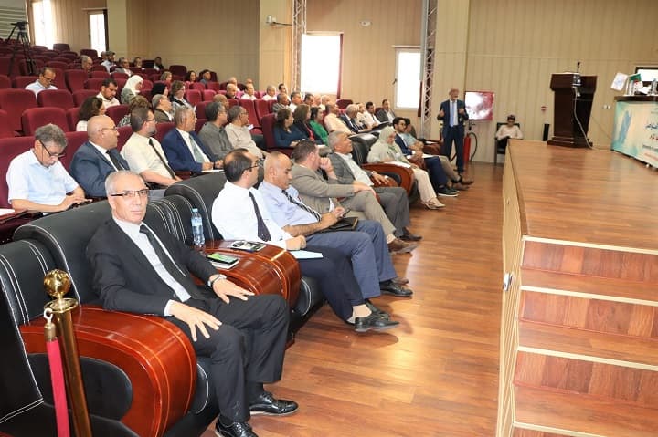 انعقاد الندوة الجهوية لجامعات الوسط بجامعة التكوين المتواصل 1