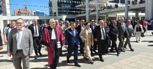 حضور مدير الجامعة مراسم إطلاق تسمية المجاهد العقيد يوسف الخطيب على جامعة علوم الصحة 1