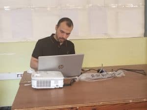 مناقشة مشروعي مذكرة تخرج للحصول على شهادة مشروع مؤسسة اقتصادية بمركز مستغانم 7