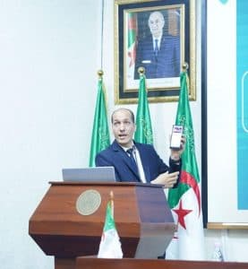 ندوة صحفية للحديث عن جديد الدخول الجامعي 2025-2026 من تنشيط وزير التعليم العالي والبحث العلمي 1