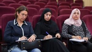اجتماع تنسيقي لمتابعة تسيير مراكز جامعة التكوين المتواصل بيداغوجيا وإداريا 1