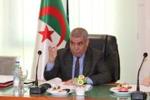 مدير الجامعة يترأس اجتماع مجلس الإدارة للمدرسة العلبا للتجارة بالقليعة 2