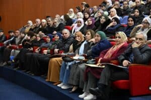 انطلاق الدورة التكوينية الوطنية لموظفي مختلف الهيئات العمومية والقطاعات الوزارية 4
